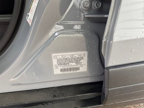 Used 2024 Nissan Kicks SV image 31