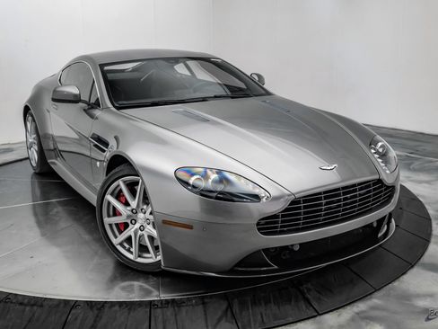 Used 2014 Aston Martin V8 Vantage S RWD image 29