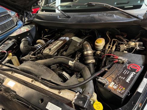 Used 1998 Dodge Ram 3500 Truck 4x4 Quad Cab image 15