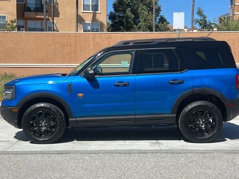 Used 2025 Ford Bronco Sport Badlands AWD/4WD image 7