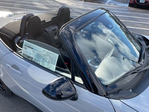 New 2025 MAZDA MX-5 Miata Club image 22