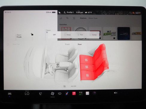 Used 2023 Tesla Model 3 Standard Range RWD image 35