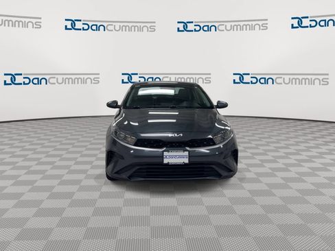 Used 2024 Kia Forte LXS FWD image 3