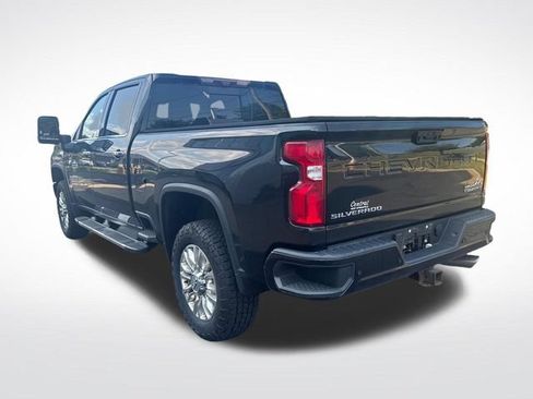 Used 2020 Chevrolet Silverado 2500 High Country w/ Z71 Off-Road Package AWD/4WD image 5