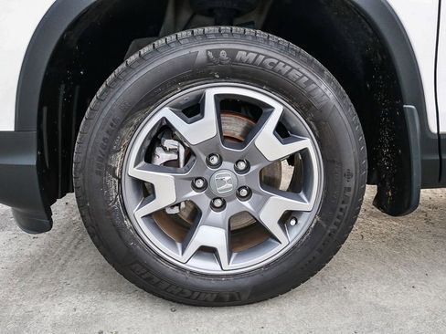 Used 2023 Honda Passport TrailSport image 11