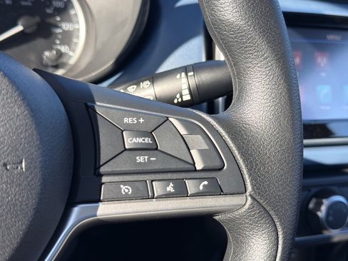 New 2025 Nissan Versa SV w/ Trunk Package image 19