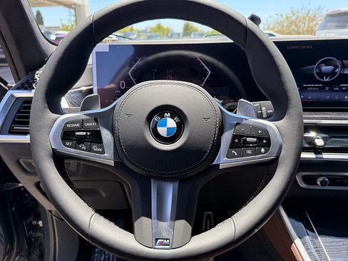 New 2026 BMW X5 xDrive40i w/ M Sport Package AWD/4WD image 13