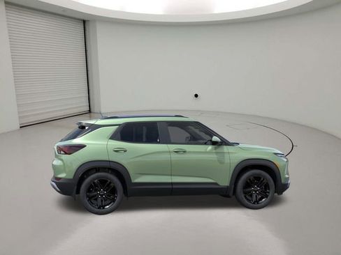 New 2026 Chevrolet TrailBlazer LT w/ Convenience Package FWD image 5
