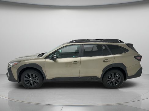 Used 2024 Subaru Outback Onyx Edition AWD/4WD image 8