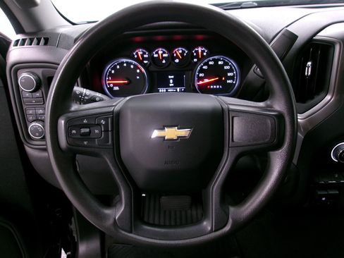 Used 2024 Chevrolet Silverado 2500 Custom w/ Custom Value Package AWD/4WD image 6