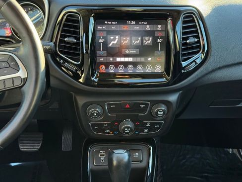 Used 2019 Jeep Compass Limited image 22