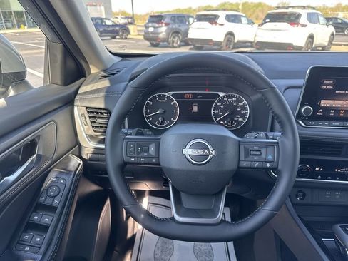 New 2026 Nissan Rogue SV image 14