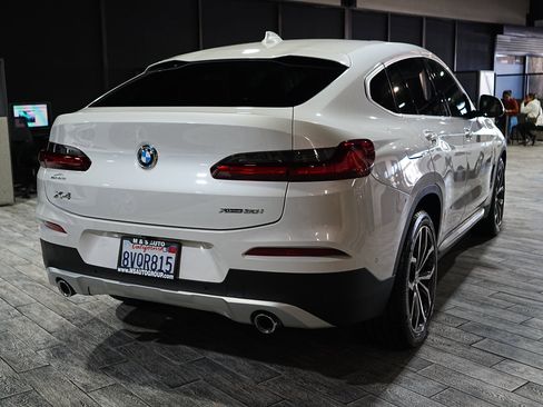 Used 2021 BMW X4 xDrive30i w/ Premium Package image 6