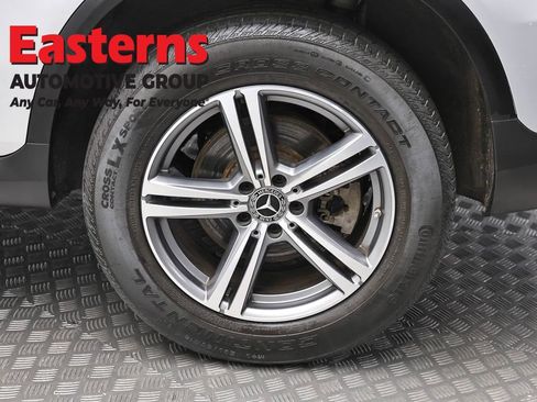 Used 2020 Mercedes-Benz GLC 300 4MATIC image 8
