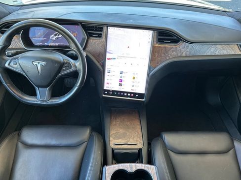 Used 2020 Tesla Model S Long Range AWD/4WD image 16