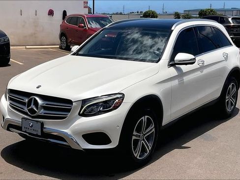 Used 2019 Mercedes-Benz GLC 300 image 1