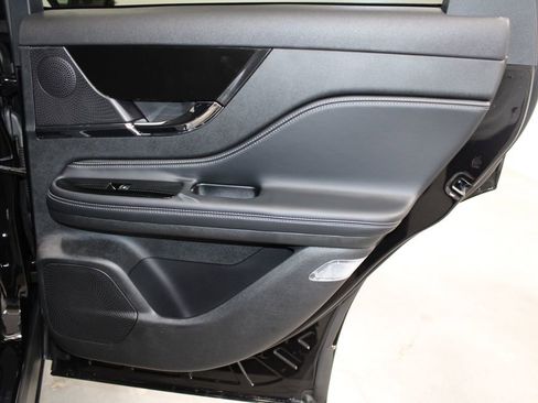 New 2025 Lincoln Corsair Reserve w/ Jet Appearance Package image 29