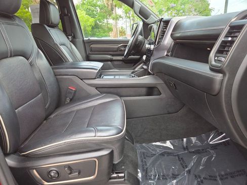 Used 2021 RAM 1500 Limited w/ Night Edition AWD/4WD image 10