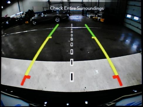 Used 2020 Jeep Grand Cherokee Laredo w/ 18" Wheel & 8.4" Radio Group image 19