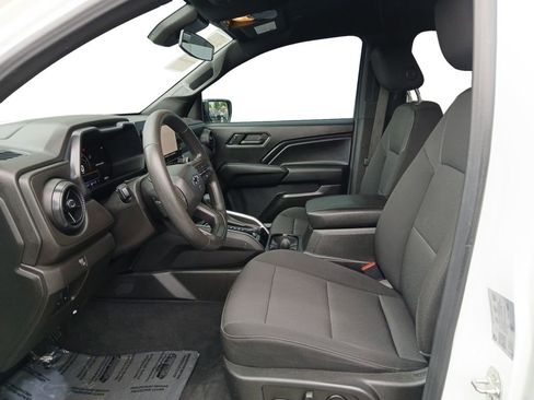 Used 2024 Chevrolet Colorado Trail Boss w/ Advanced Trailering Package AWD/4WD image 19