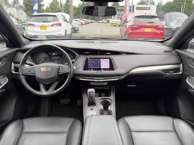 Used 2019 Cadillac XT4 Premium Luxury w/ Cold Weather Package AWD/4WD image 11