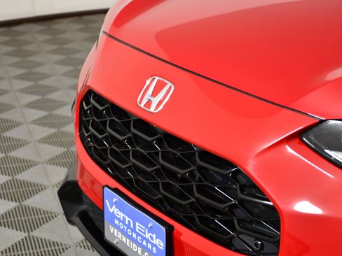 Certified 2025 Honda HR-V EX-L image 11