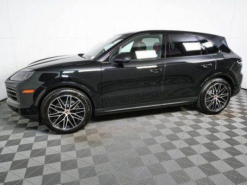 New 2026 Porsche Cayenne AWD/4WD image 2