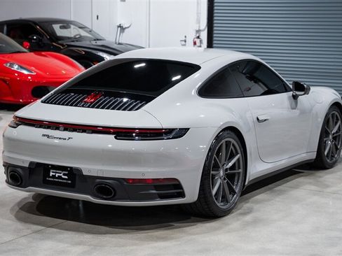Used 2024 Porsche 911 Carrera T RWD image 6