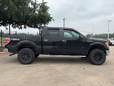 Used 2013 Ford F150 XLT w/ XLT Chrome Pkg AWD/4WD image 2