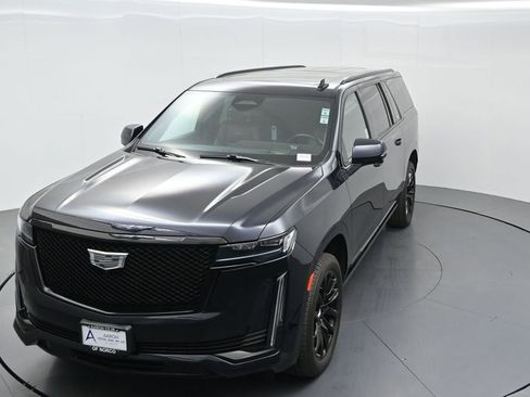 Used 2023 Cadillac Escalade ESV Sport Platinum w/ LPO, ONYX Package image 61