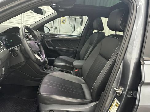 Used 2024 Volkswagen Tiguan SE R-Line w/ MDO Package, Three-Row FWD image 22