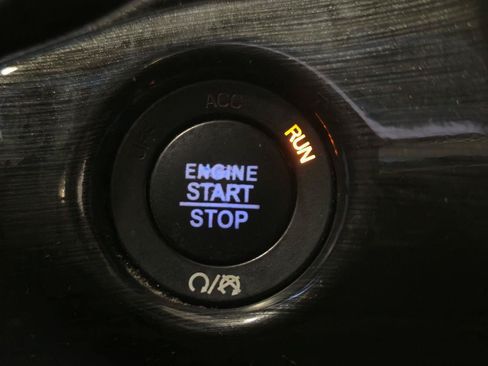 Used 2017 Jeep Grand Cherokee Limited 75th Anniversary AWD/4WD image 17