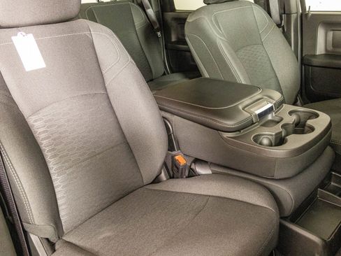 New 2026 RAM 2500 Tradesman image 38