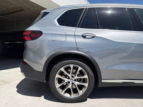 Used 2024 BMW X5 sDrive40i w/ Parking Assistance Package RWD image 5