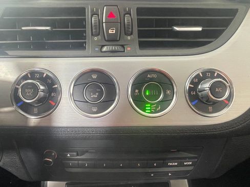 Used 2014 BMW Z4 sDrive28i image 19