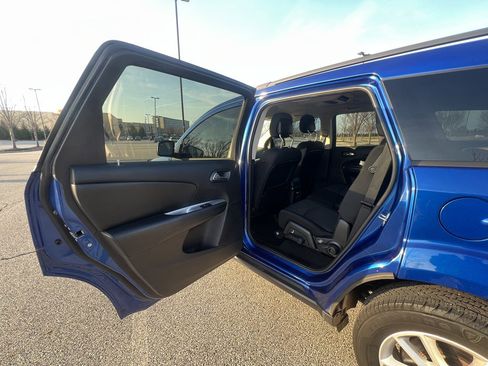 Used 2015 Dodge Journey SXT w/ Flexible Seating Group image 15
