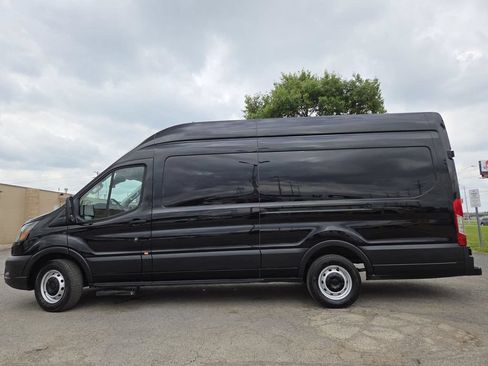 Used 2023 Ford Transit 250 148 High Roof Extended w/ Load Area Protection Package RWD image 14