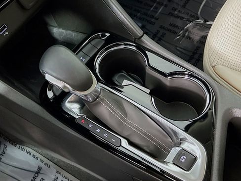 Used 2024 Buick Encore GX Avenir w/ Avenir Convenience Package image 15