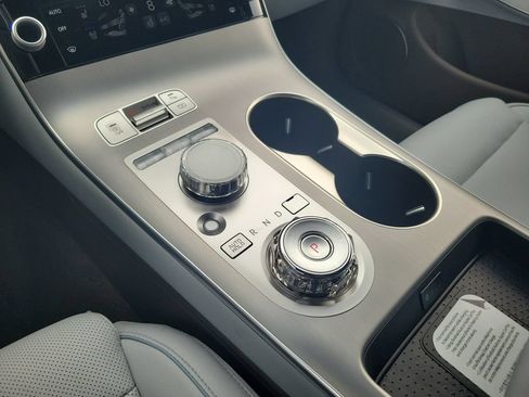 New 2026 Genesis GV70 2.5T Advanced AWD/4WD image 10