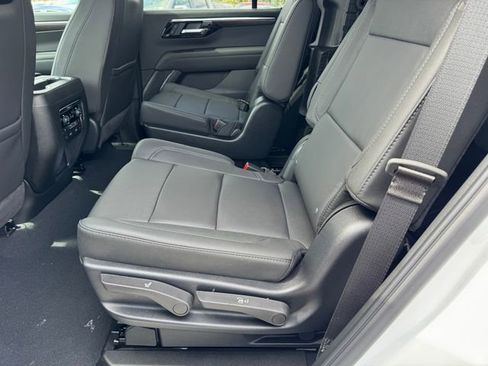 New 2026 Chevrolet Tahoe Z71 w/ Z71 Off-Road Package AWD/4WD image 12