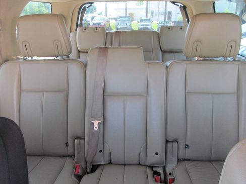Used 2010 Ford Expedition Eddie Bauer AWD/4WD image 13
