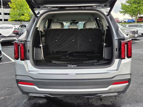 Certified 2026 Kia Sorento EX AWD/4WD image 5