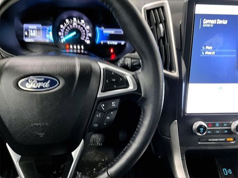 Used 2023 Ford Edge SEL image 24