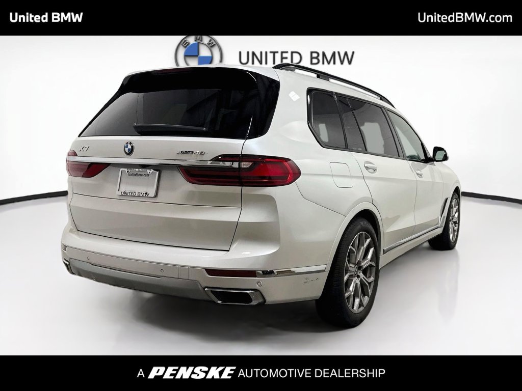 Used 2022 BMW X7 xDrive40i w/ Premium Package AWD/4WD image 5