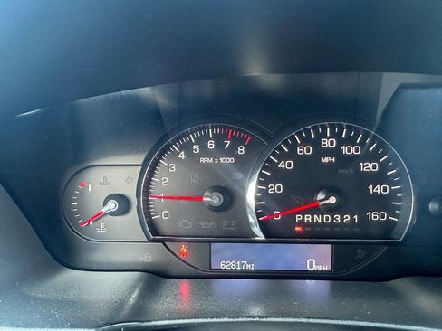 Used 2010 Cadillac DTS Luxury image 19