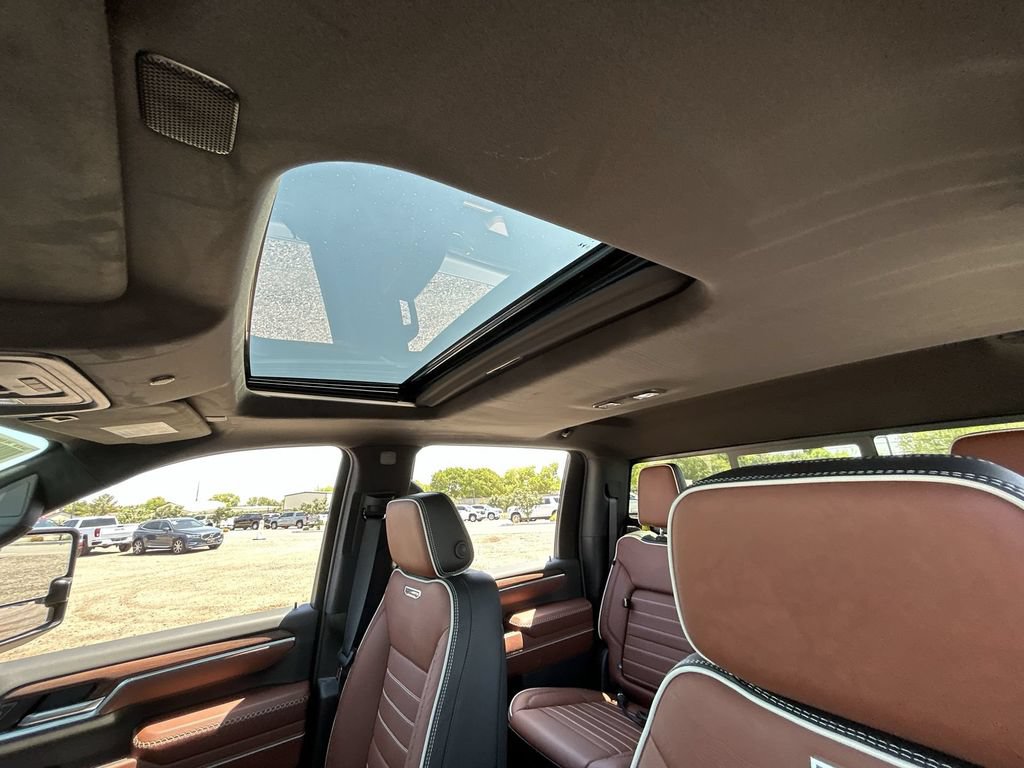 New 2026 GMC Sierra 2500 Denali Ultimate AWD/4WD image 19