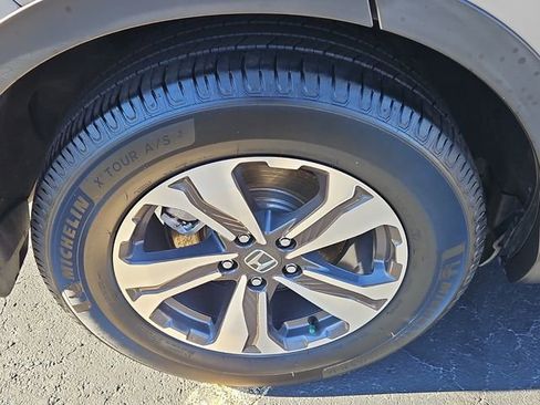 Used 2021 Honda CR-V LX image 10