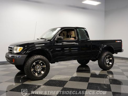 Used 1998 Toyota Tacoma 4x4 w/ SR5 Package image 6