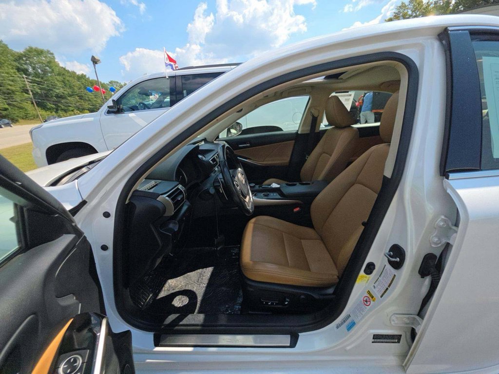 Used 2016 Lexus IS 200t w/ Premium Package RWD image 6