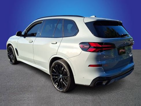 Used 2024 BMW X5 xDrive40i w/ M Sport Package AWD/4WD image 6
